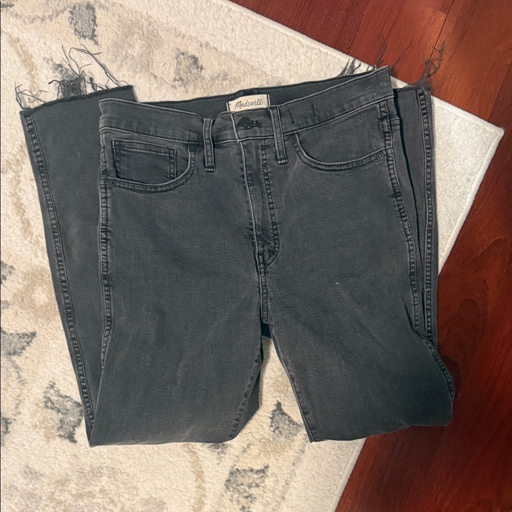 Madewell Stovepipe Charcoal Frayed Hem Jeans